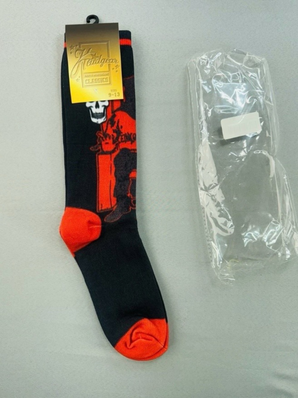 Death Row Records Shakur Graphic Crew Socks Size 9-13 Black Red NWT
